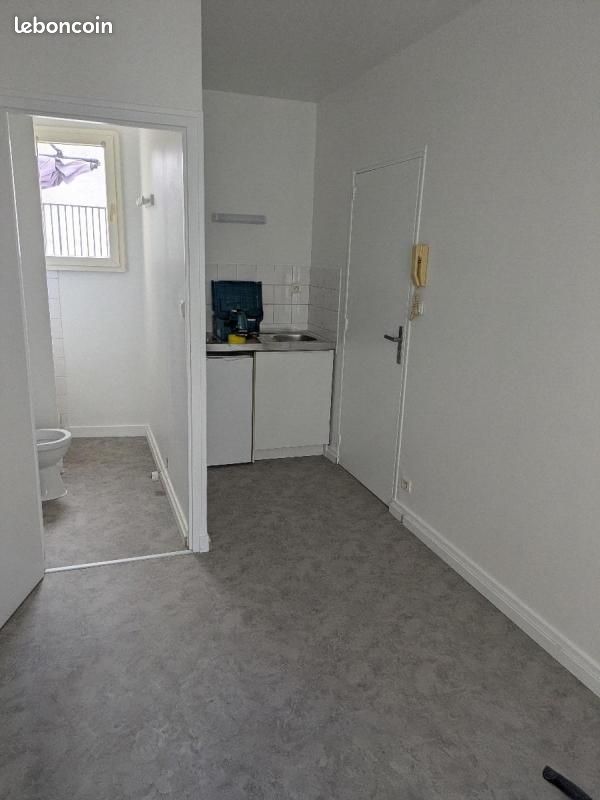 Appartement 1 pièce 14 m² · aux Herbiers · 14 m² · 200 €/mois