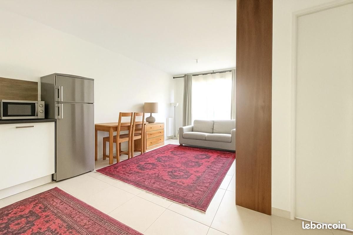 Appartement 2 pièces 37 m² · à Décines-Charpieu · 37 m² · 180 000 €