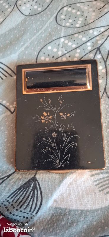 Poudrier ancien en argent - Collection
