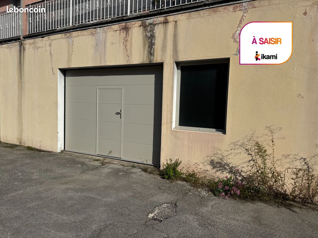 Parking 40 m² · à Romans-sur-Isère · 40 m² · 35 000 €