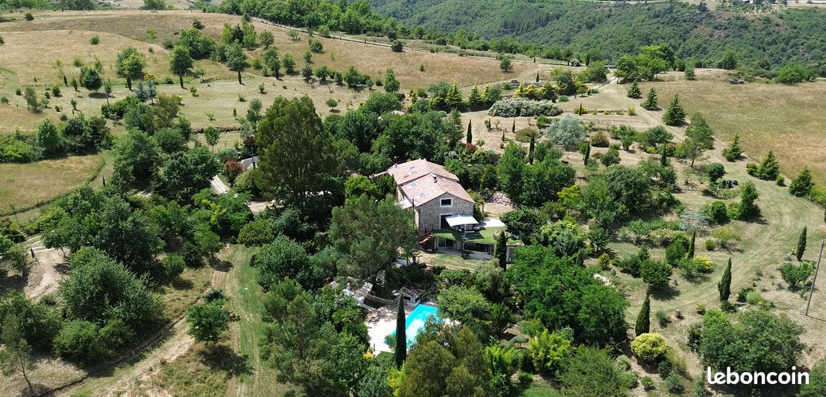 Maison 8 pièces 234 m² · à Mauves · 233,8 m² · 930 000 €