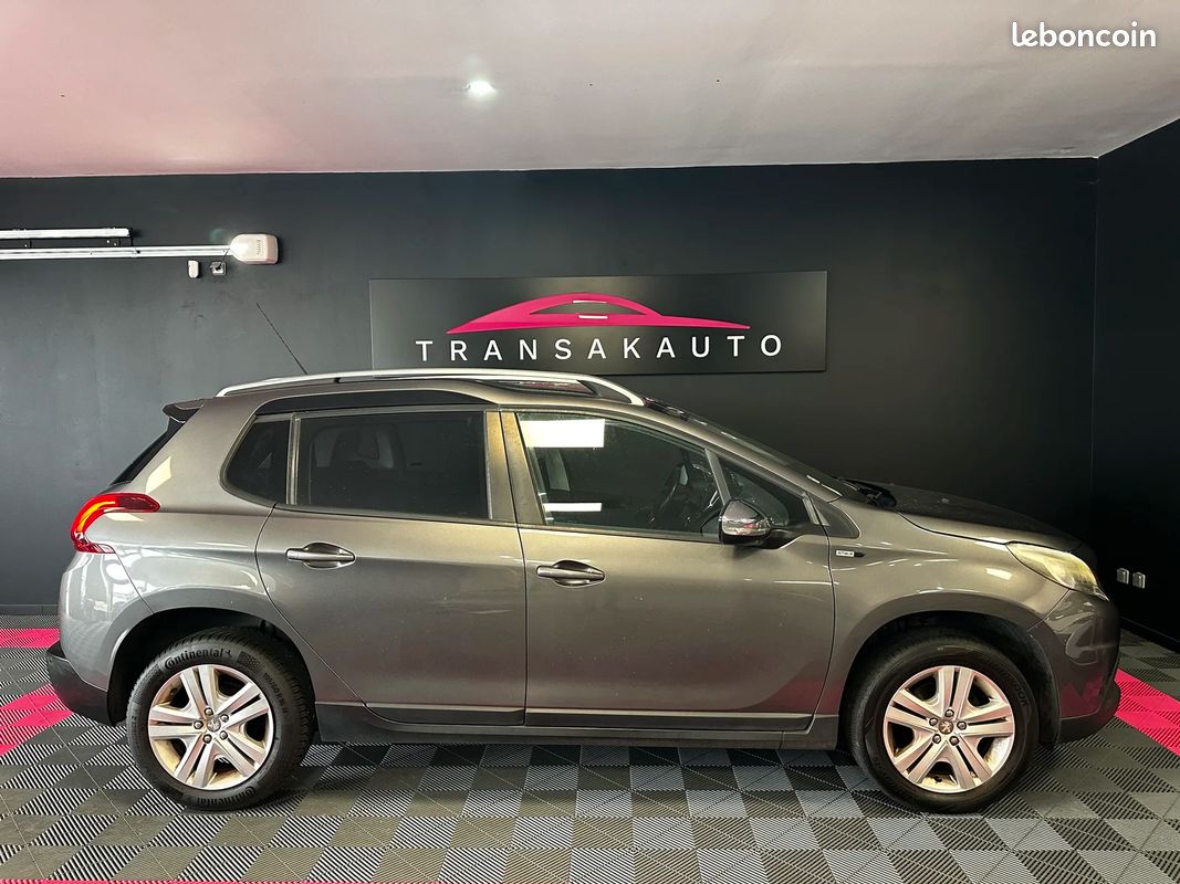 Peugeot 2008 Style 1.2 VTI 82ch - Apple Carplay - KIT DISTRIBUTION OK (image 4)