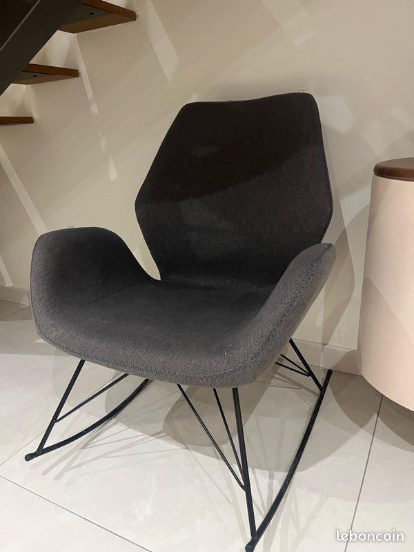 Fauteuil à bascule (image 1)