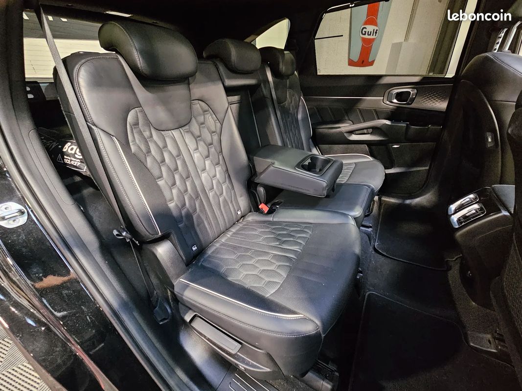 Kia SORENTO 1.6 T-GDi 265 CV Premium 4x4 PHEV / SUIVI KIA COMPLET / GARANTIE KIA (image 23)