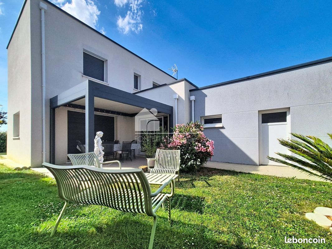 Maison 6 pièces 139 m² · à Bourguébus · 139 m² · 374 900 €