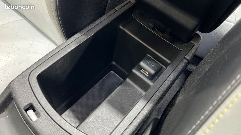 Peugeot 308 CC 2.0 HDI136 FAP ROLAND GARROS II (image 29)