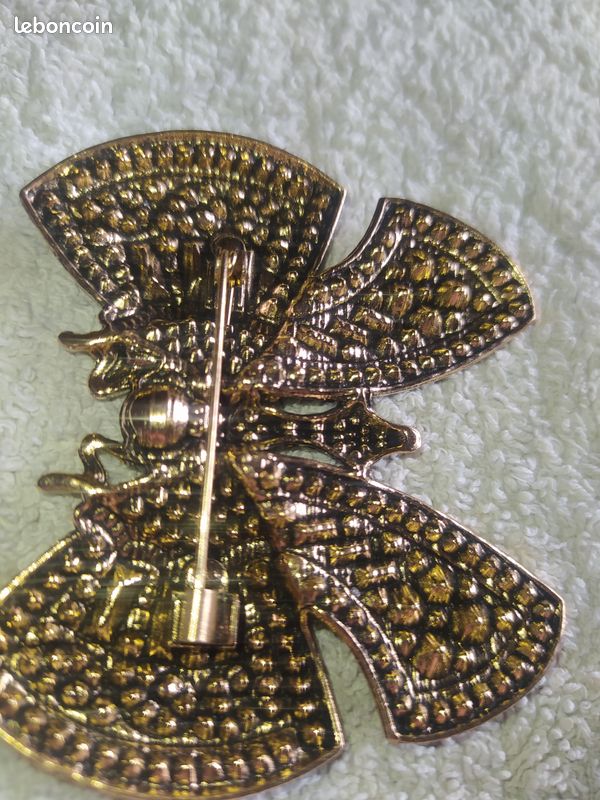 Broche Nœud En Platine Art Déco En Diamant Et Saphirs Cali