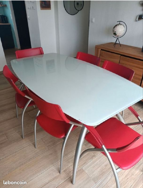 Vends table en verre (image 1)