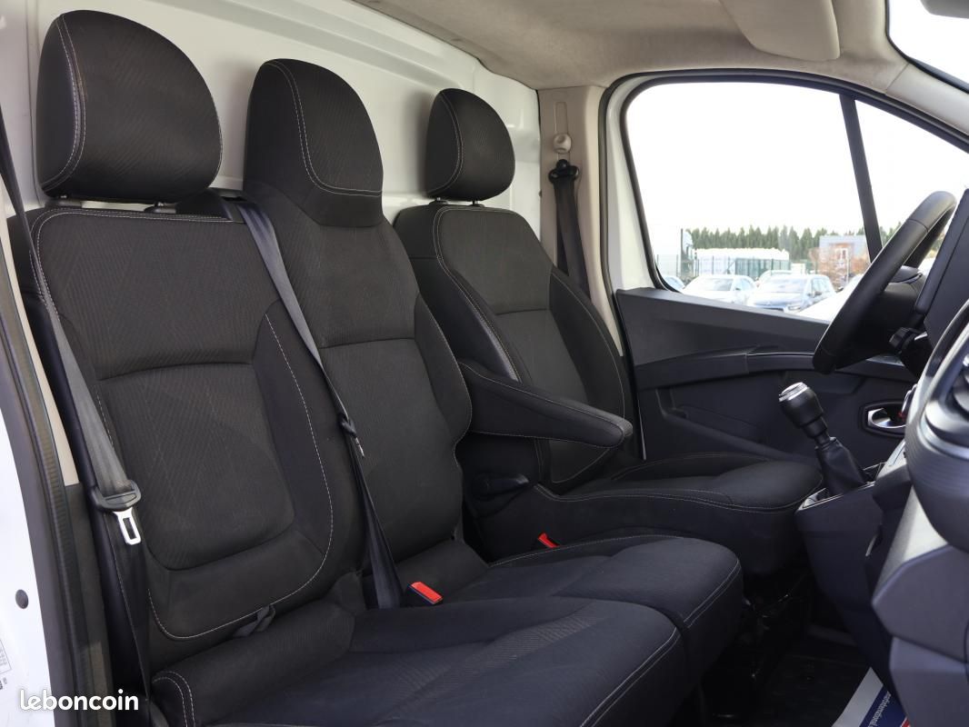 Renault Trafic FOURGON FGN L1H1 2800 KG BLUE DCI 150 GRAND CONFORT (image 7)
