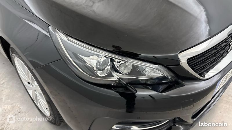 Peugeot 308 1.5 BlueHDi 100ch S&S Style (image 17)