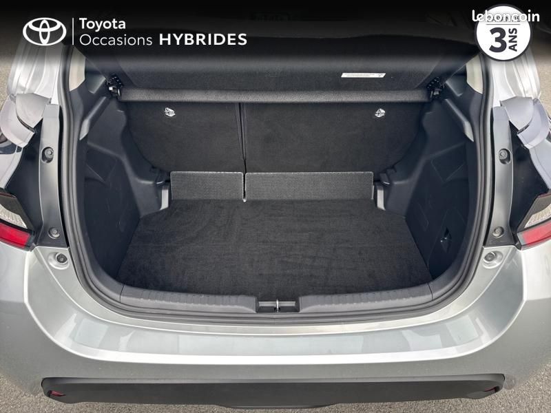 Toyota Yaris 70 VVT-i Dynamic 5p MY22 (image 10)