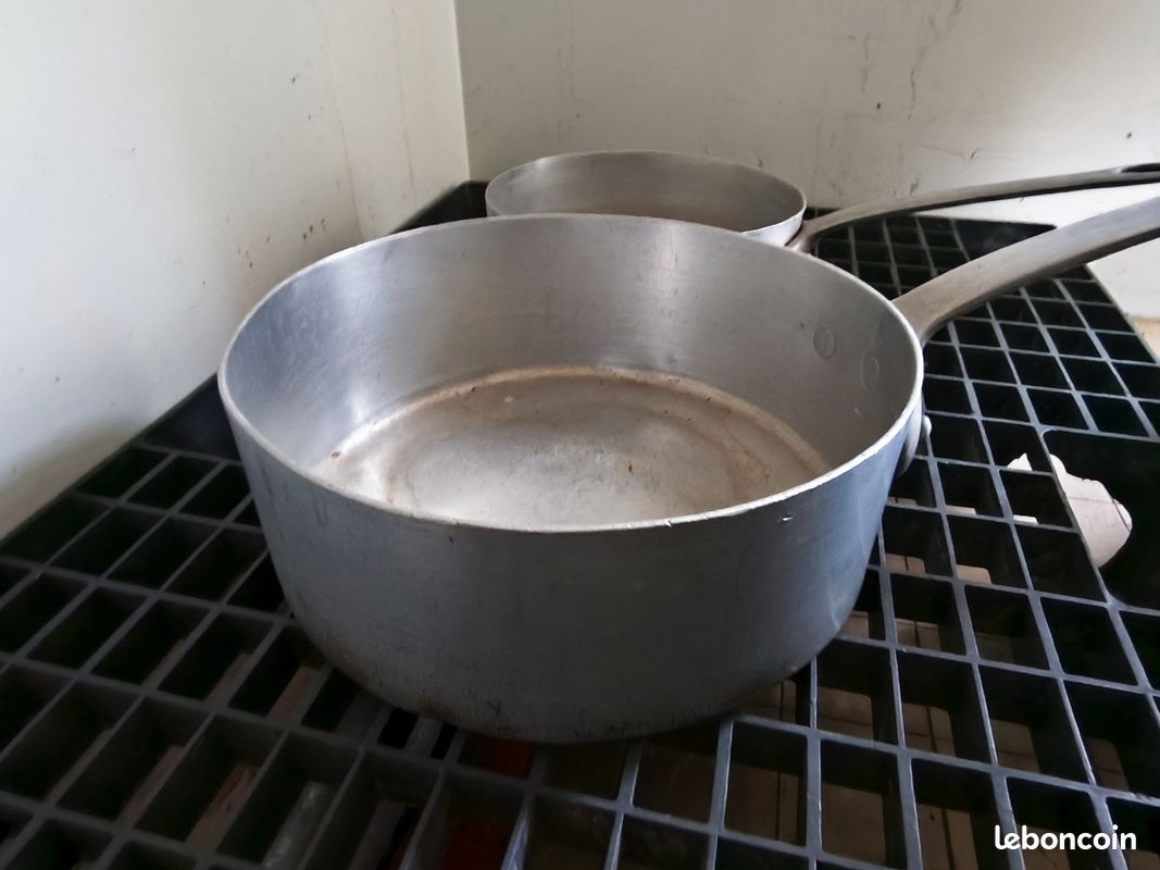 Casserole ancienne bombé pour Boulangerie ou patisserie 36cm (D