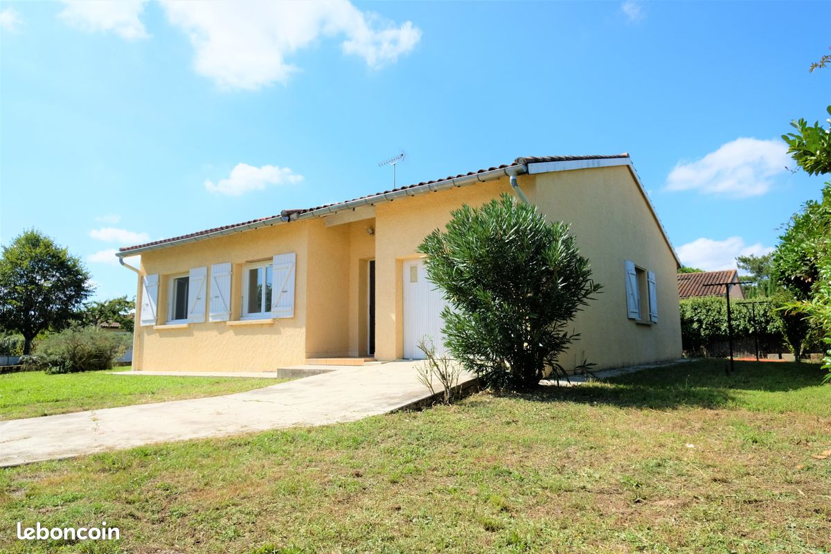 Maison 4 pièces 94 m² · à Roquettes · 94 m² · 212 000 €
