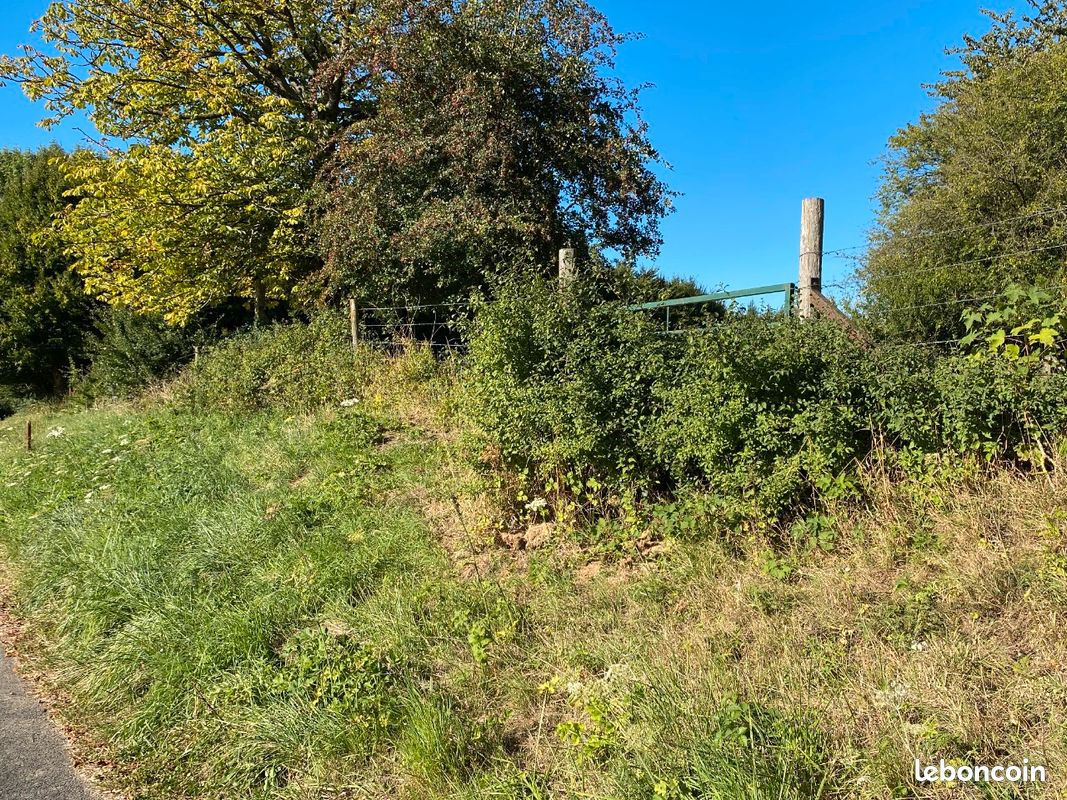 Terrain à bâtir Bienvillers au Bois Assainissement collectif dans le village. Éclairage public. Libre de constructeur · à Bie