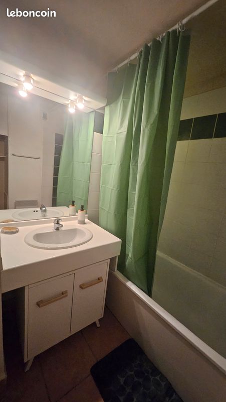 Appartement 1 pièce 22 m² · à Nîmes · 22 m² · 49 000 €