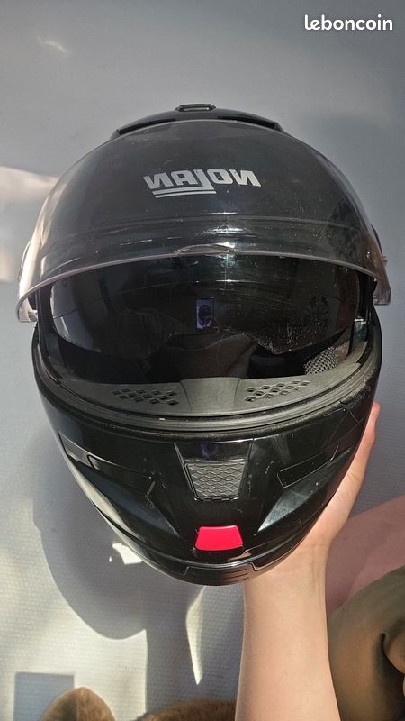 Casque Nolan avec Visière Solaire Intégrée - Taille S/M (image 2)