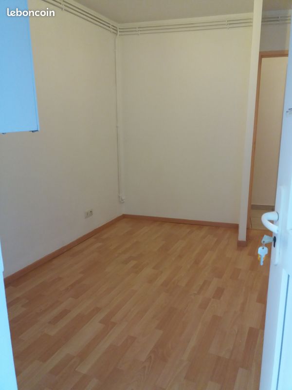 Appartement 2 pièces 46 m² · à Oullins-Pierre-Bénite · 46 m² · 741 €/mois