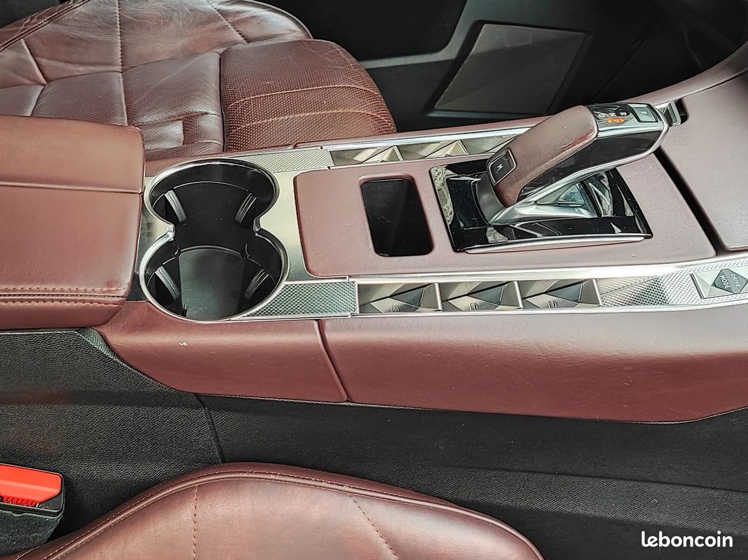 DS 7 CROSSBACK Hdi 180 EAT8 EDITION LA PREMIERE / HIFI FOCAL (image 11)