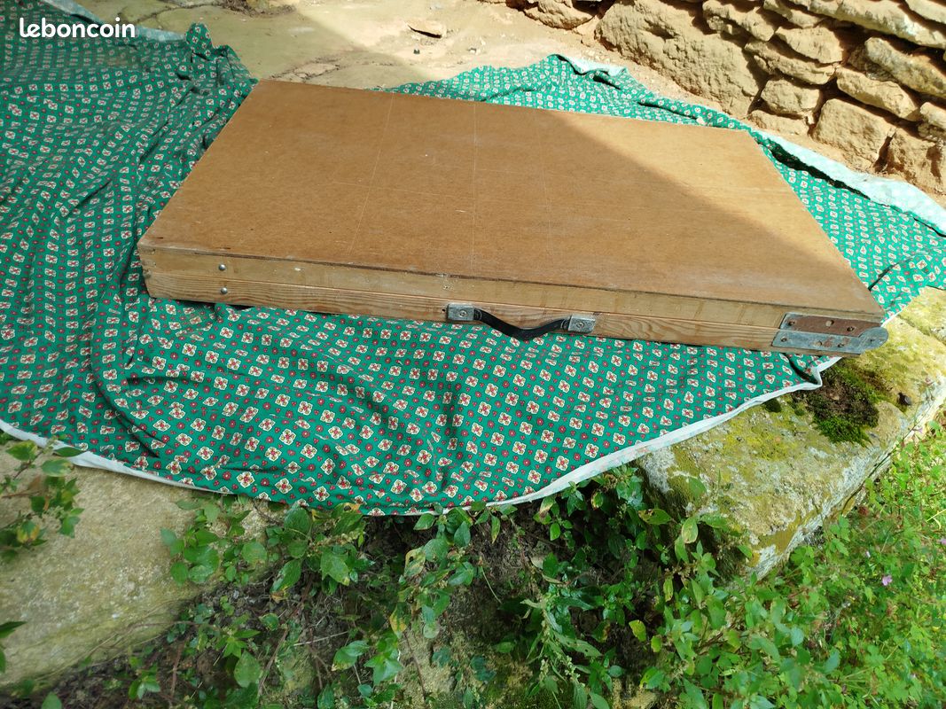 Table a tapisser (image 3)
