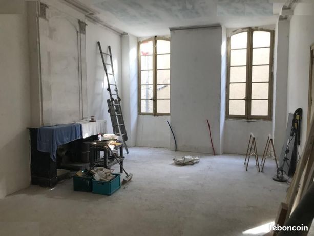 https://img.leboncoin.fr/api/v1/lbcpb1/images/8c/3f/39/8c3f39b8f951e70d1afa15f73a65a3c60d47de77.jpg?rule=ad-image