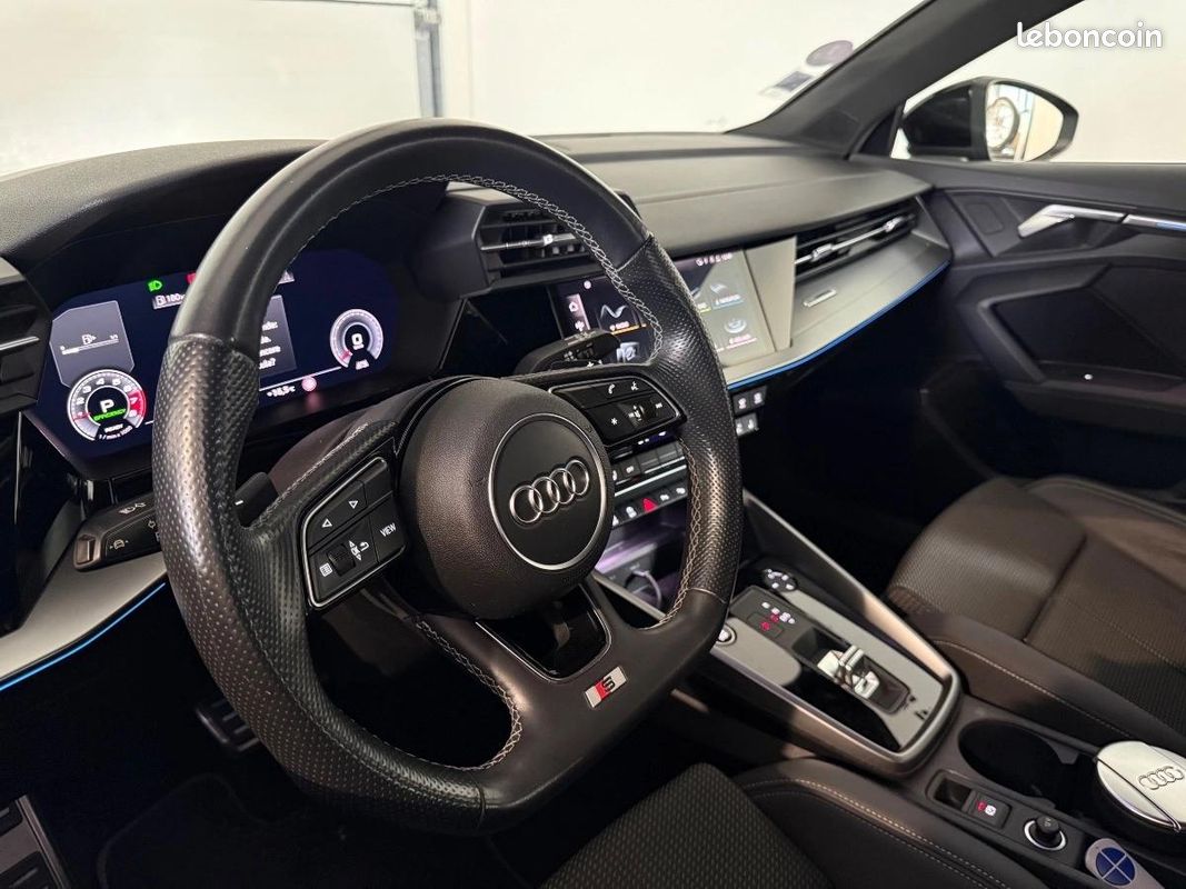 Audi A3 SPORTBACK 1.5 35 TFSI 150 HYBRID MHEV S-LINE EDITION S-TRONIC BVA/ Entretien complet AUDI (image 13)