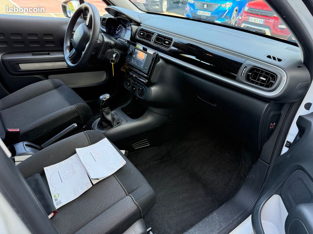 Citroën C3 Feel 1.5 Bluehdi 100 ch 2 places (image 8)