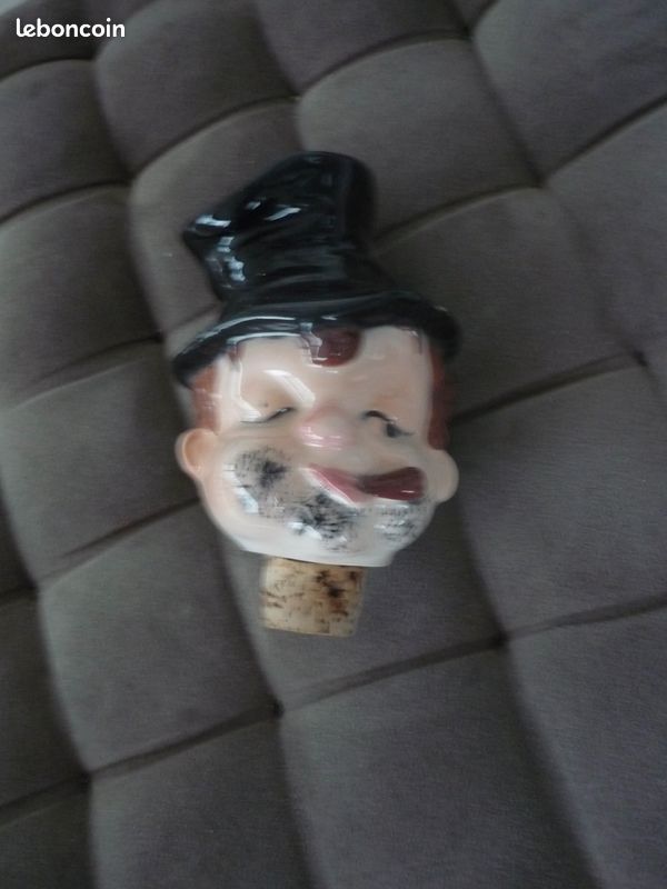 Anciennes têtes de bouteilles musicales (image 3)
