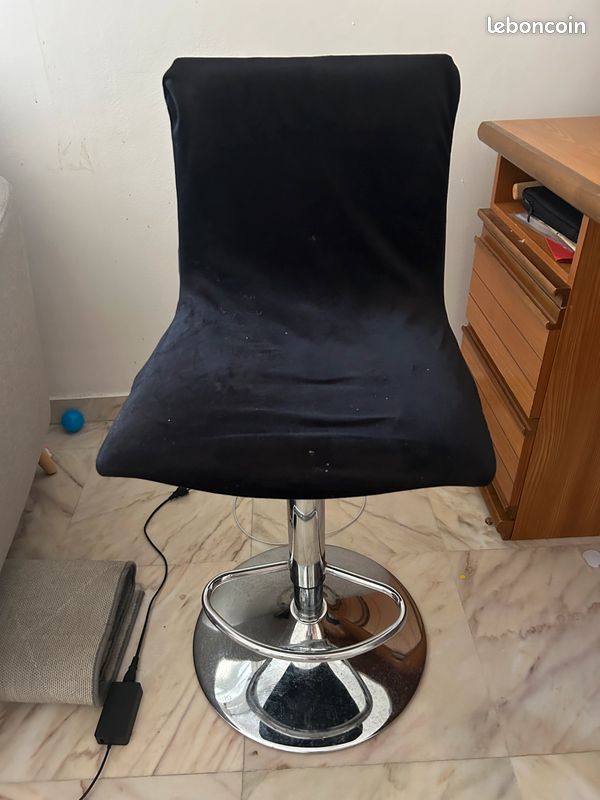 Chaise haute (image 1)