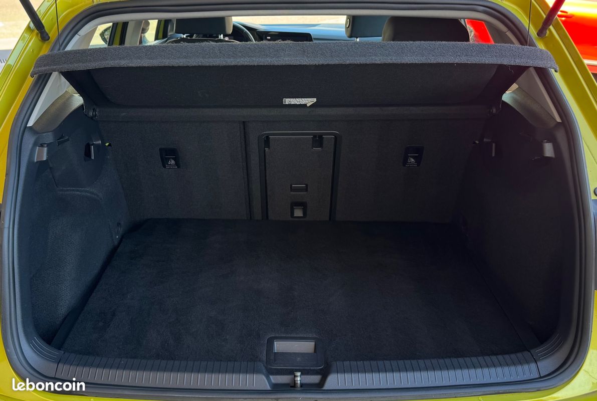Volkswagen golf 1.5 e-tsi 150 business mhev hybrid dsg bva + carplay + camera + acc (image 25)