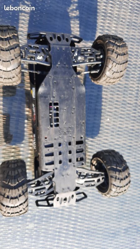 Vends Rc tout terrain 1/10 rtr complète prête à rouler scrapper (image 7)