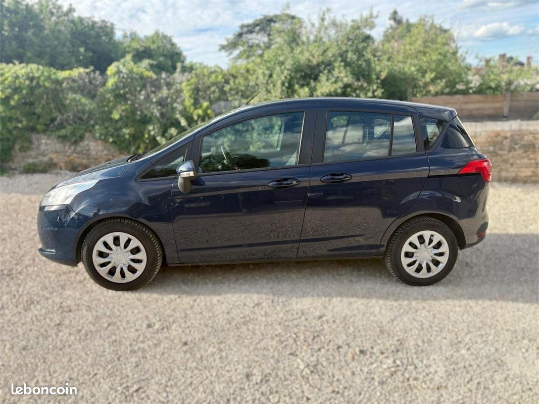 FORD B-MAX 1.4i - 90 Trend (image 5)