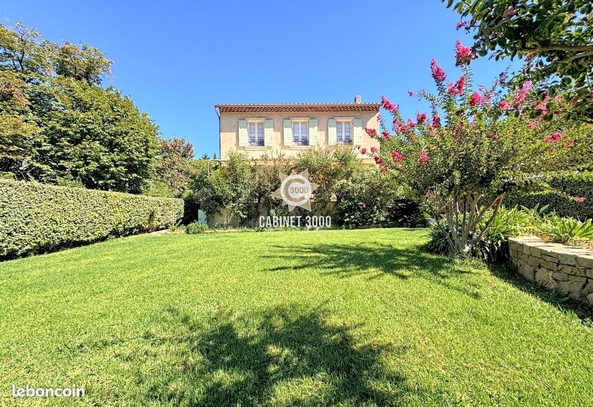 Maison 5 pièces 138 m² · à Toulon · 138 m² · 790 000 €