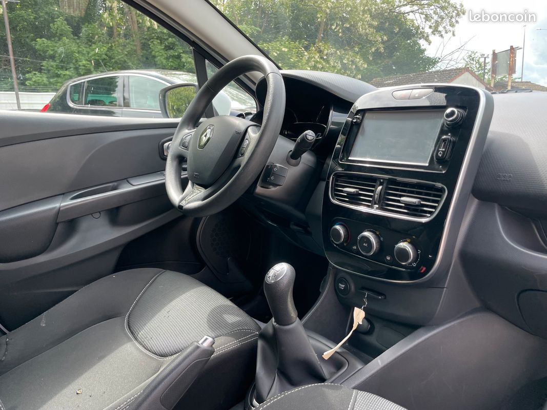Renault clio iv societe 1.5 dci 75 air medianav (4992HT) (image 7)