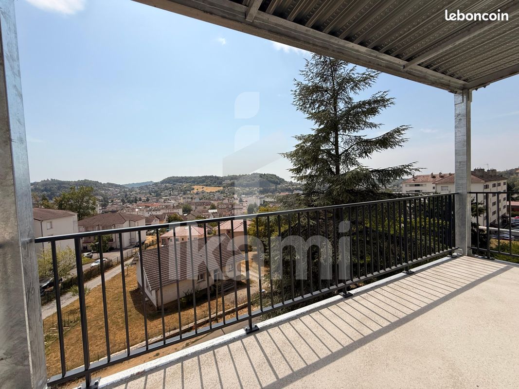 Appartement 3 pièces 82 m² · à Lons-le-Saunier · 82 m² · 149 000 €