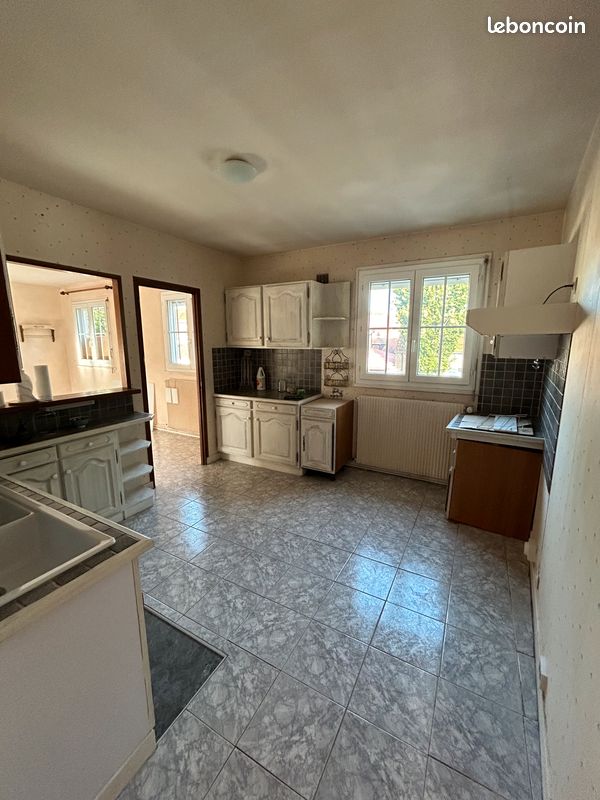 Appartement 6 pièces 108 m² · à Beauvais · 108 m² · 1 250 €