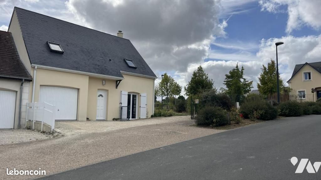 Maison 4 pièces 98 m² · à Saint-Étienne-de-Chigny · 98 m² · 248 640 €