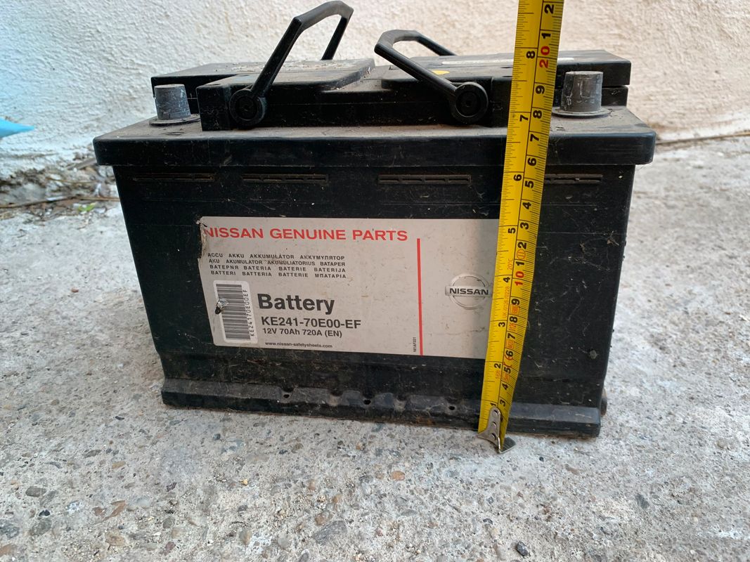 Batterie 12v 70Ah - Équipement auto