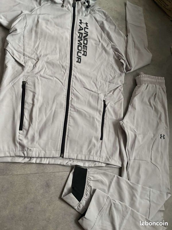 Survêtement Under Armour pas cher Vêtements