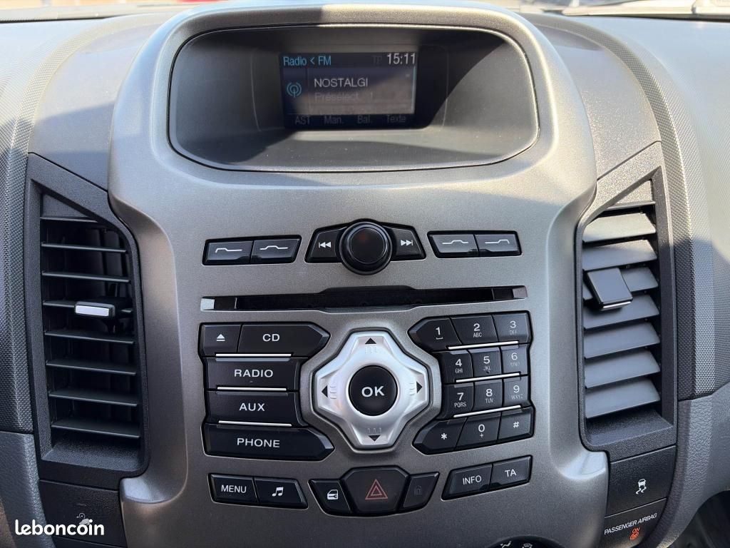 FORD RANGER 2.2 TDCi 150 cv SUPER CABINE XLT Sport / Attelage + moteur 35000 km (facture ford) (image 17)