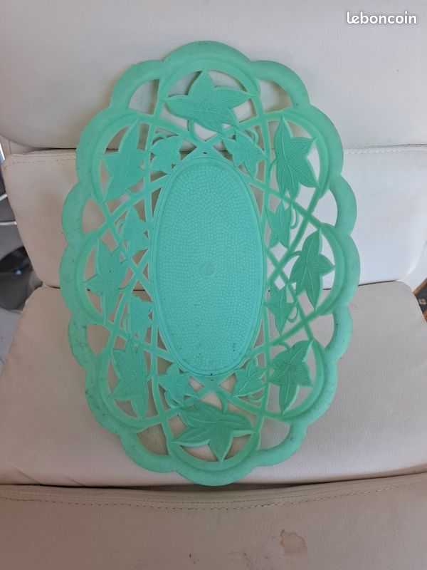 Ancienne corbeille a pain plastique (image 2)