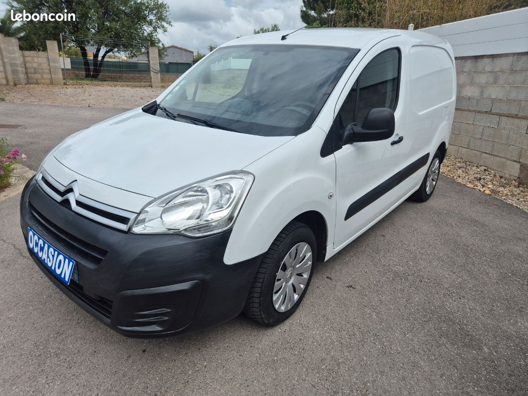 Citroen BERLINGO 1.6 BLUE-HDI 100 ch / 1ère Main / 31 000 km / Historique complet / TVA (image 1)