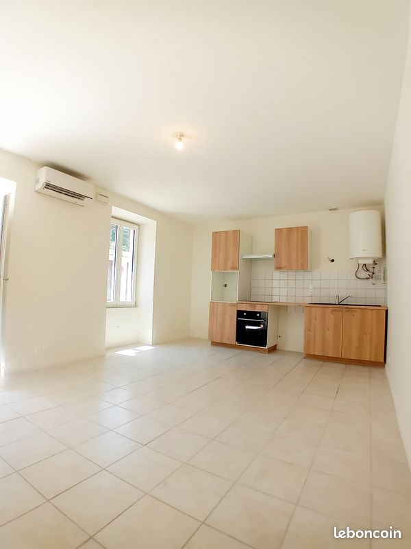 Appartement 2 pièces 41 m² · à Tournon-sur-Rhône · 41 m² · 590 €/mois