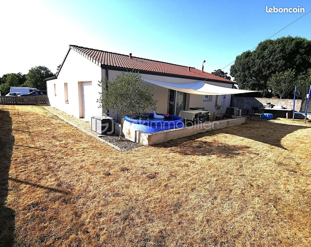 Maison 7 pièces 115 m² · à Chemillé-en-Anjou · 115 m² · 299 000 €