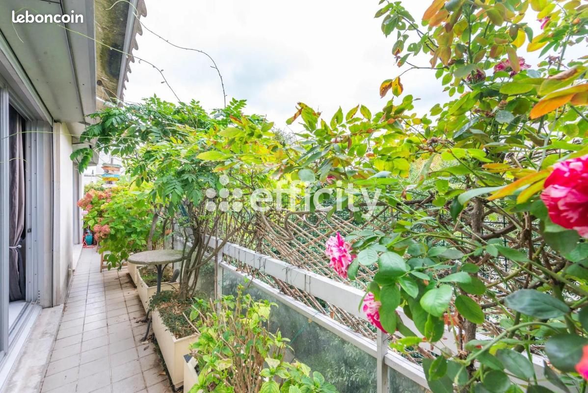 Appartement 6 pièces 155 m² · à Neuilly-sur-Seine · 155 m² · 1 550 000 €