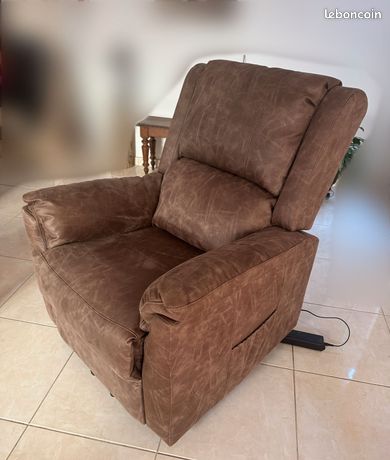 Fauteuil relax électrique en tissu polyester couleur Gris clair Fauteuil relax électrique en tissu polyester couleur Gris clair