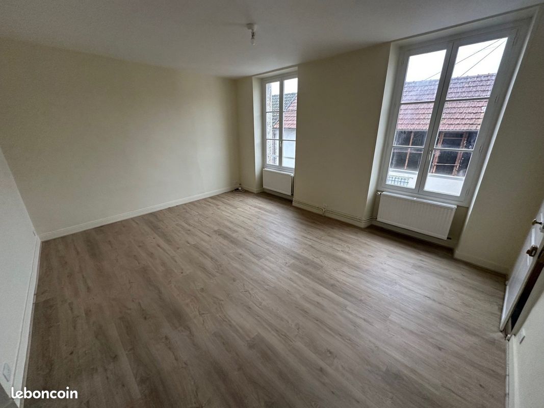 Appartement 2 pièces 40 m² · à Briare · 40 m² · 460 €