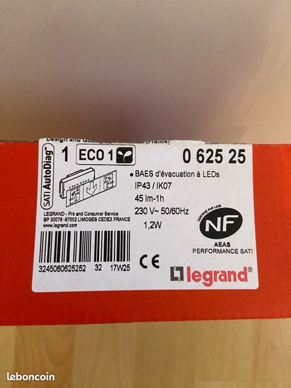 Bloc Sécurisé Legrand Koro 75W – éclairage De Sécurité Sans Boîte