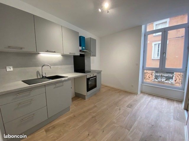 Appartement 2 pièces 51 m² · à Roanne · 51 m² · 465 €