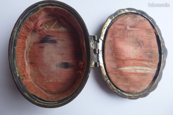 PETIT COFFRET A BIJOUX EN ARGENT ET CUIVRE, NUREMBERG, 1627 Christie's