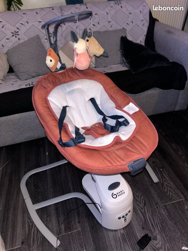 Baby moov Swoon Motion Balancelle électrique - Assise rotative 360° (image 3)